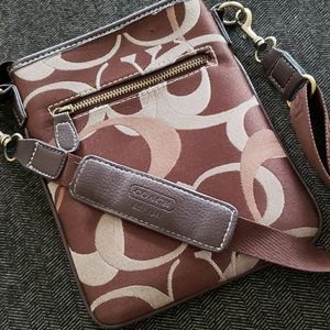 Coach Crosshody Swingpack